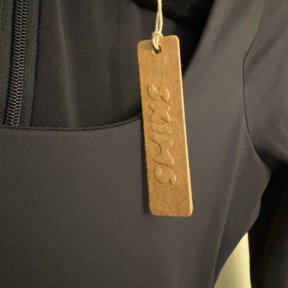 SKIMS Sleek Grey Long Sleeve Jumpsuit - Picture 6 of 6